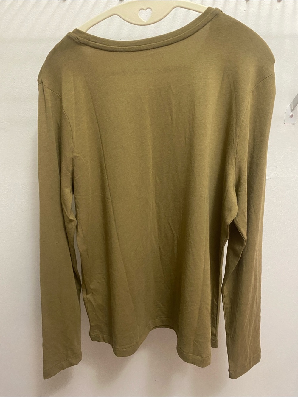 Banana Republic Olive Green Long Sleeve Crewneck Top L PTP 21 in NWT - Picture 4 of 7